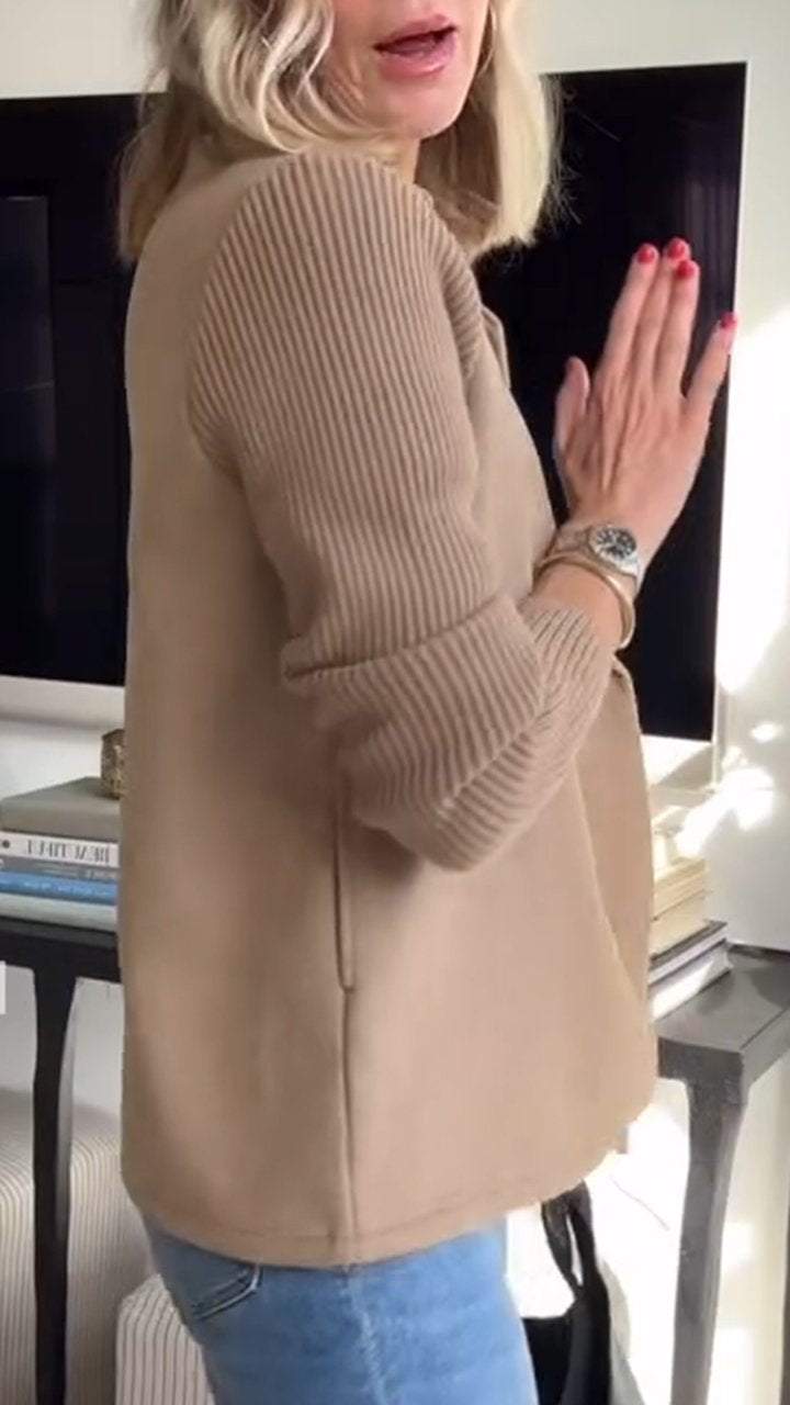 Clarissa | Timeless Knit-Sleeve Blazer